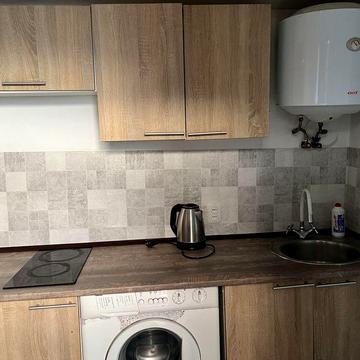 1-комнатная на Черноморского казачества,100