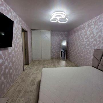 Довгострокова оренда 1к Квартира Сонячна Набережна (Малиновського Маршала) вулиця