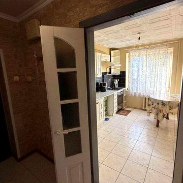 Здам в оренду трикімнатну квартиру