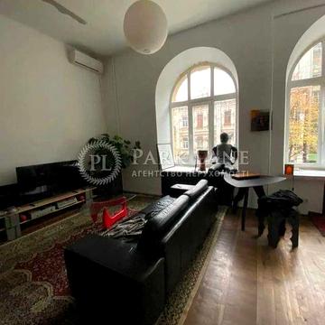 1к центр Львівська площа Золоті ворота Січових Стрільців (Артема) 12