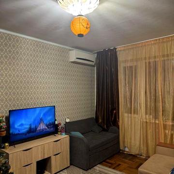 Продам двухкомнаткую квартиру