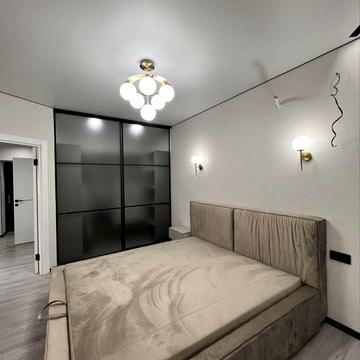 Квартира на Академічному