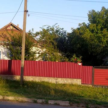 Земельна ділянка з будинком під ремонт у Маньківці (20 сот.)