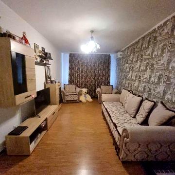 Продам 3-комнатную квартиру жк центр