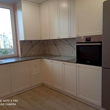 Здам  2-ну кв-ру в новобудові,корбутівка