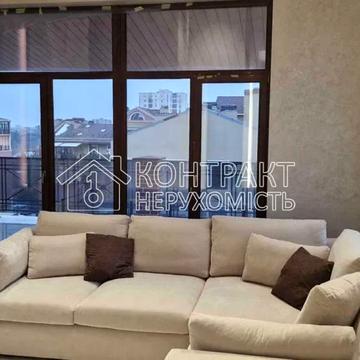 Професорська вул., 32