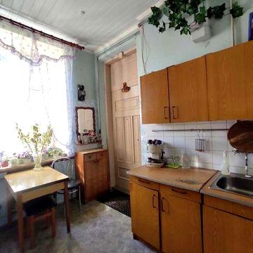 Продам квартиру в центре с автономным отоплением.