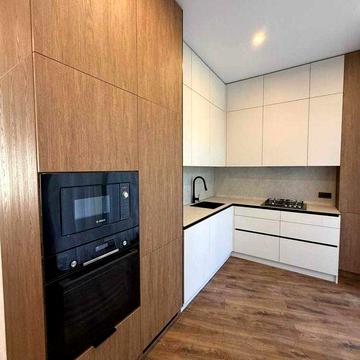 Продаж готового котеджу з дизайнерським ремонтом та меблями, Брюховичі