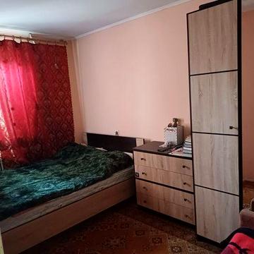 Здам кв на Набережній