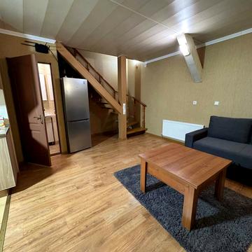 Миколи Троїцького вул., 7