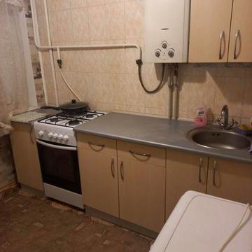 Сдаю приличную однокомнатную квартиру на Николаевской.