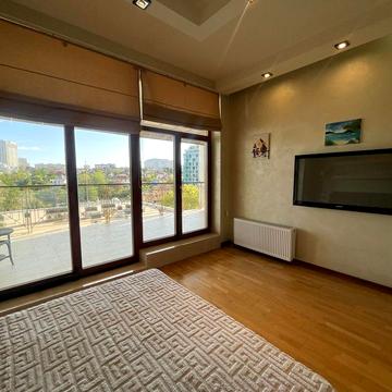 Аренда 2 к/к Аркадийский дворец, Аркадия. Можно на месяц