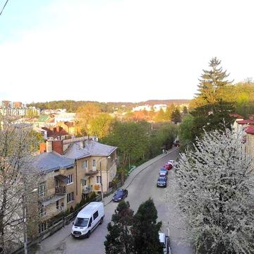 Довгострокова оренда 2к Квартира Сліпого Йосипа вулиця