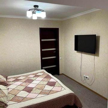 Здам 2х кімнатну квартиру на вул.Надії Олексієнко 106