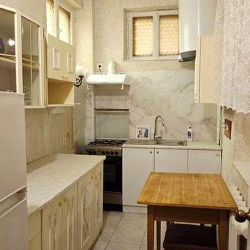 Продам 2 кімнатну квартиру в центрі міста, район Кірхи