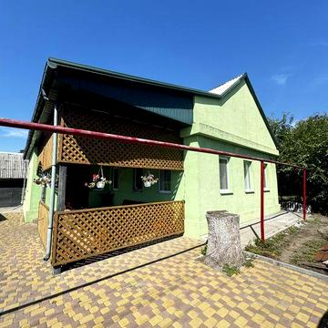 Продам будинок з ремонтом