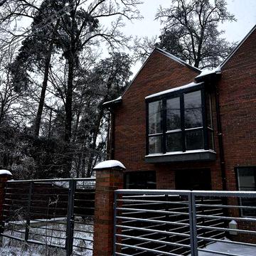 Таунхаус - 95 м2, центральні комунікації. Вул. Університетська. Парк