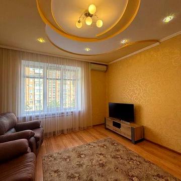 Затишна 2-кімнатна квартира на Подолі з АО!