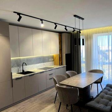 2-кімнатна квартира з ремонтом в новобудові, Новий район ЖК «West Towers»