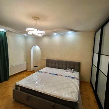 Власник. Без комісії . Здаю  2-х квартиру на Вишеньці з АВГ. Перша зда