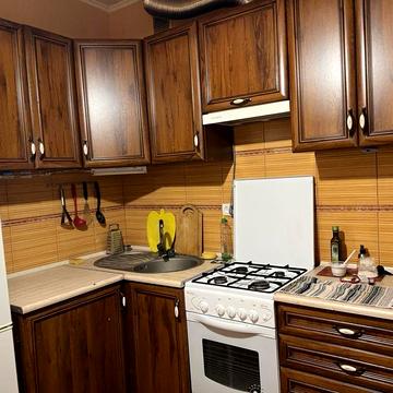 Оренда 2 кім квартири по вул Білецька.