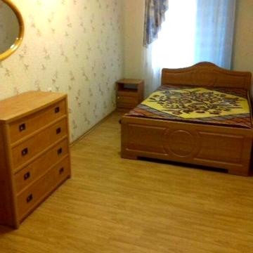 Довгострокова оренда 3к Квартира Ніла Армстронга (Казакова) вулиця