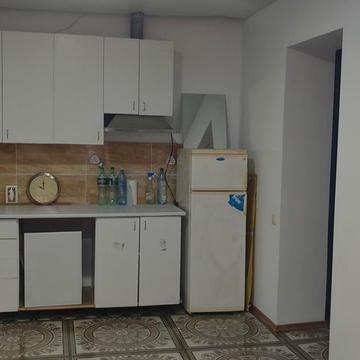 Заливна вул., 6