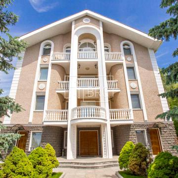 КГ Золотые ворота