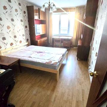 Метро Мінська. Пр. Володимира Івасюка 27А