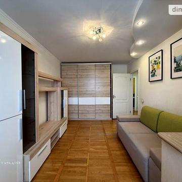 Продаж 3к Квартира Космонавтів проспект