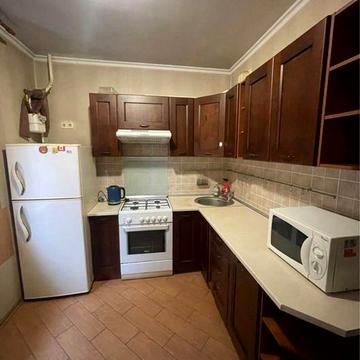 Оренда 1-кімнатноі квартири по Момота