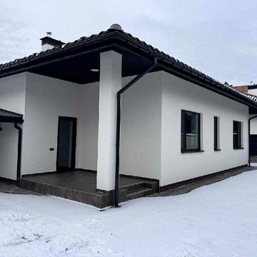 Продаж 1 поверхового будинку з новим ремонтом