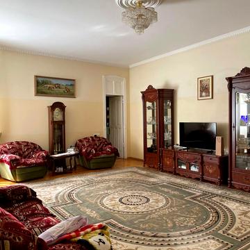 Ковальська вул., 52