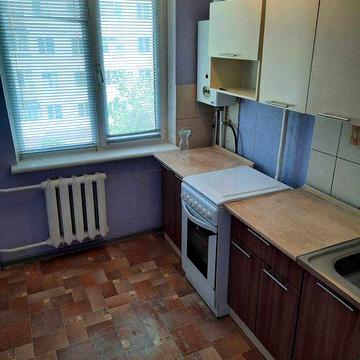 Терміновий продаж 2-кімнатної квартири з роздільними кімнатами