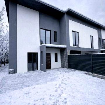 Кутовий таунхаус | 132 м² | ділянка 5,7 соток | Ворзель