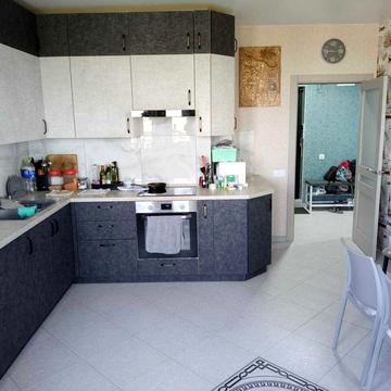 2-комн. квартира 65 кв.м в ЖК "Янтарный с евроремонтом!