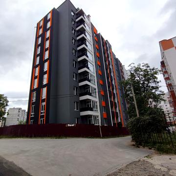 Камянецька вул., 100