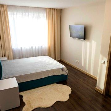 Оренда на Целевича / Перша здача  /  Власник