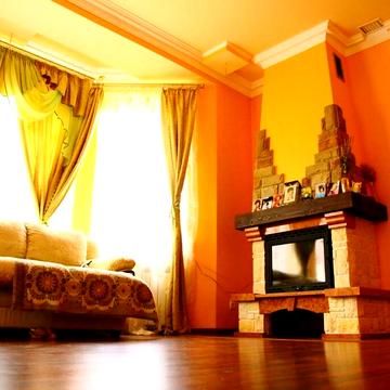 Олександра Довженка вул., 27