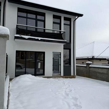 ЄОселя , ЄВідновлення , котедж , дуплекс , будинок , Червениця