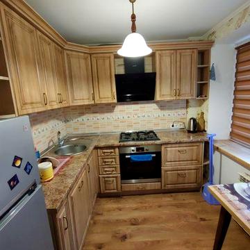 Продаж 1 к зупинка Авіаторів.