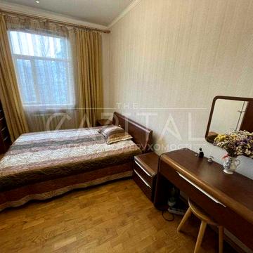 Аренда 2к Центр Круглоуниверситецкая Печерск  Бессарабский рынок