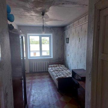 сдам двухкомнатную квартиру рн. химзавод. павлогрд ул задорожная.