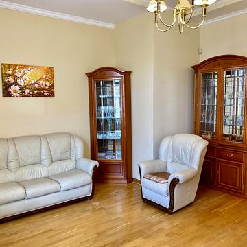 Інститутська вул., 19-А