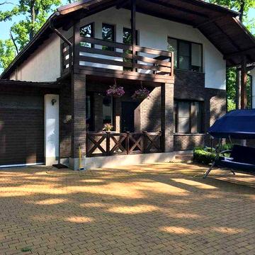 Оренда  затишного будинку на закритій території Буча