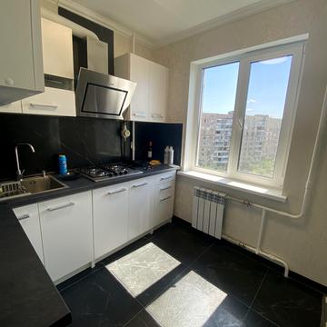 Володимира Івасюка просп. (Героїв Сталінграду), 44