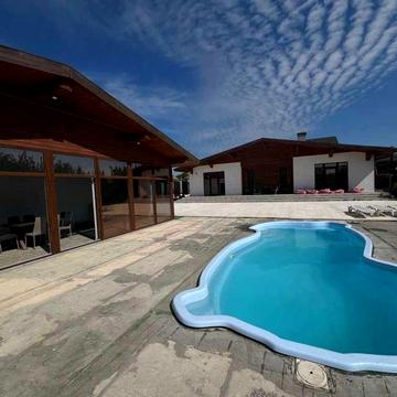 Чудовий будинок з басейном в Рибцях КОД:20835