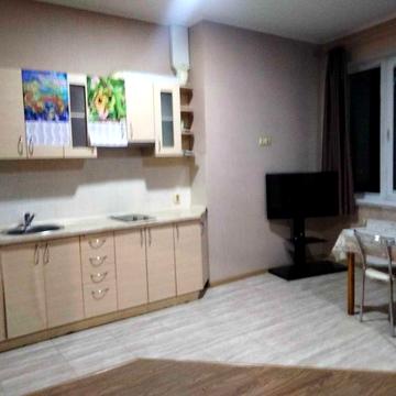 Сдам 1 кв в новом доме рядом с Привозом - длительно.