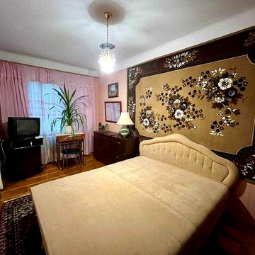 Довгострокова оренда 2-кімнатної квартири Бабурка