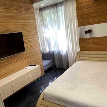 1 кімнатна квартира на Верхньому Печерську